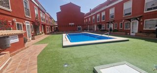 Rent Semi detached house  Calle tarragona. Al387 triplex en santa pola