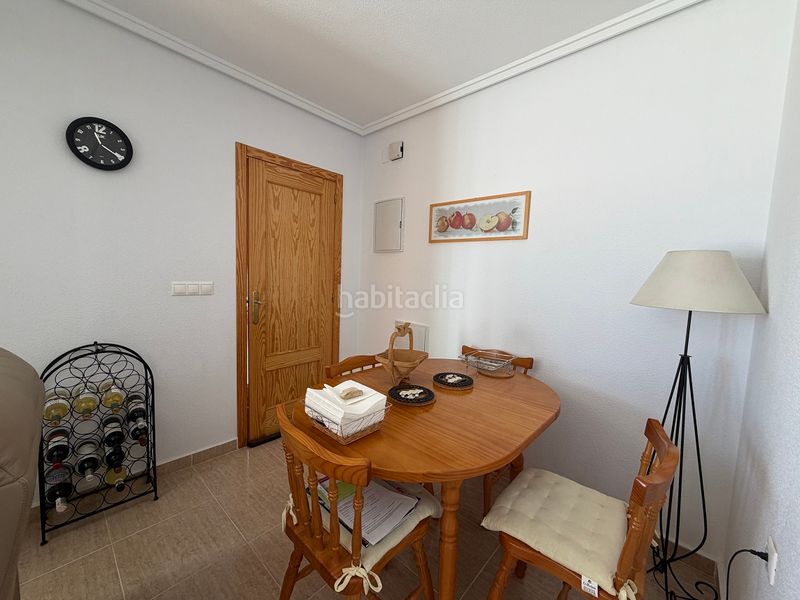 Foto 4b6eab26-b2b1-4b27-b4f9-a42f83b7e87b. Apartament amb piscina a Monte y Mar Santa Pola