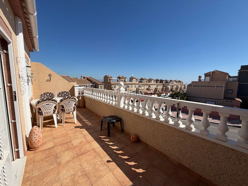 Foto 7cb2620f-0188-41b7-8888-c24b28b27d62. Apartament amb piscina a Monte y Mar Santa Pola