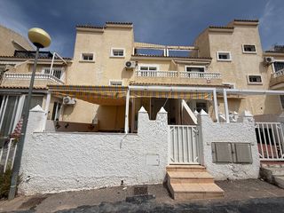 Casa adosada  Calle canarias. Bungalow en monte y mar (alba plus)
