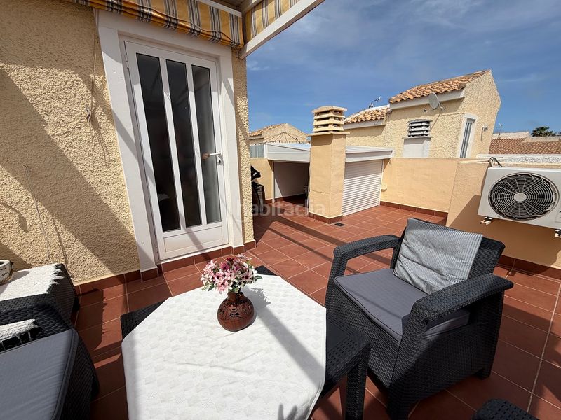 Foto 60e5439b-04a9-4f13-aa9c-58334b14e59d. Casa adossada amb piscina a Monte y Mar Santa Pola