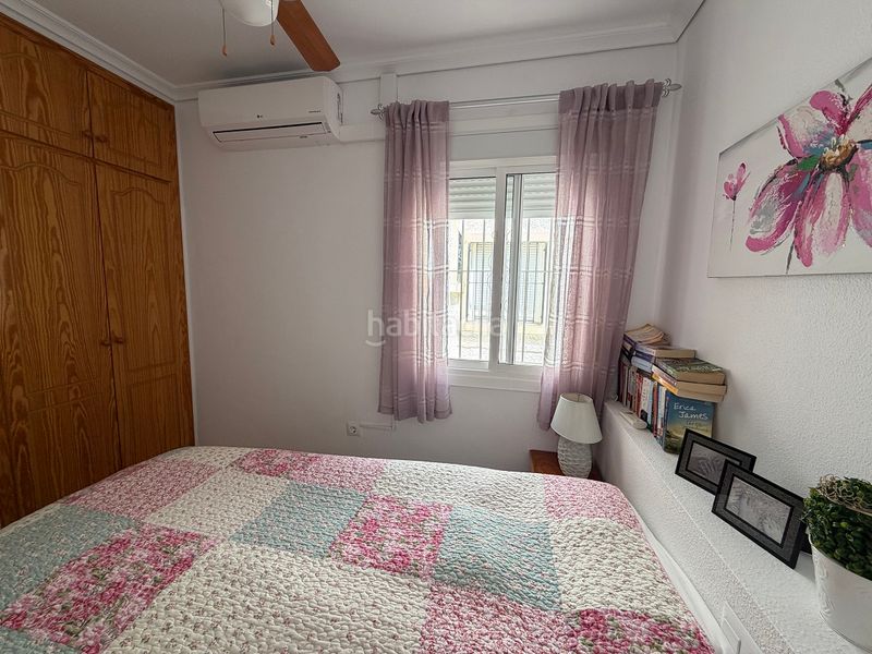 Foto 8da960e6-a447-479b-b9d3-e8876898caab. Casa adossada amb piscina a Monte y Mar Santa Pola