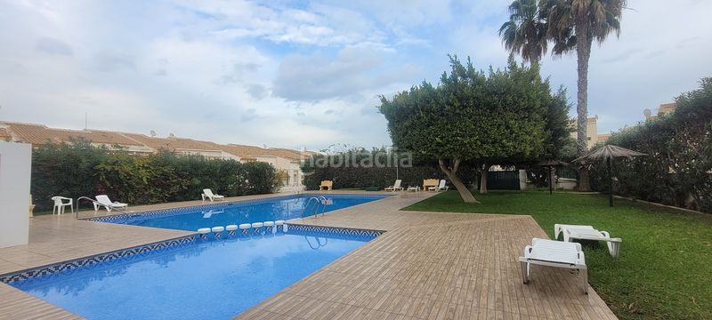 Foto 9df19247-a02a-41ae-89e8-0d312742e09d. Casa adossada amb piscina a Monte y Mar Santa Pola