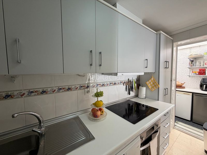 Foto efbfdba1-1aad-4d2e-b825-6d7f26514bb6. Casa adossada amb piscina a Monte y Mar Santa Pola