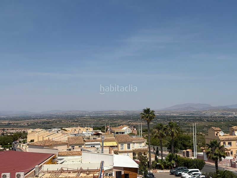 Foto 3b2365cd-52de-45fb-aa3a-643a262641e3. Casa amb piscina a Monte y Mar Santa Pola