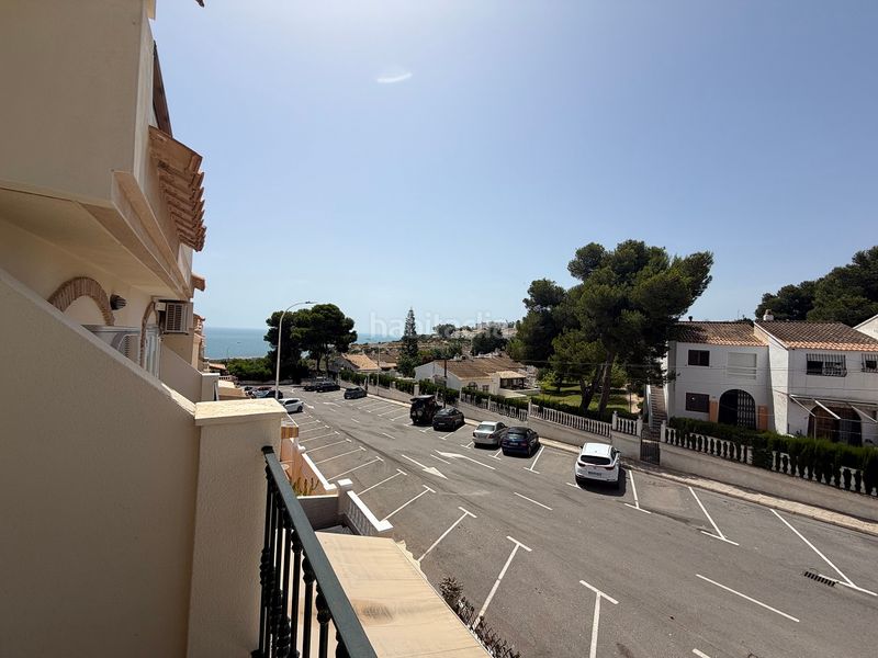 Foto 3603ca74-51e4-4671-9f59-9bd074d0a6a5. Casa adossada amb piscina a Panorama-Sierramar Santa Pola