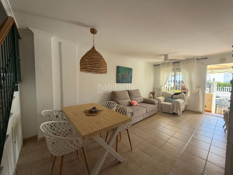 Foto d81823f3-fd04-48d2-a790-88c3815d4069. Casa adossada amb piscina a Panorama-Sierramar Santa Pola