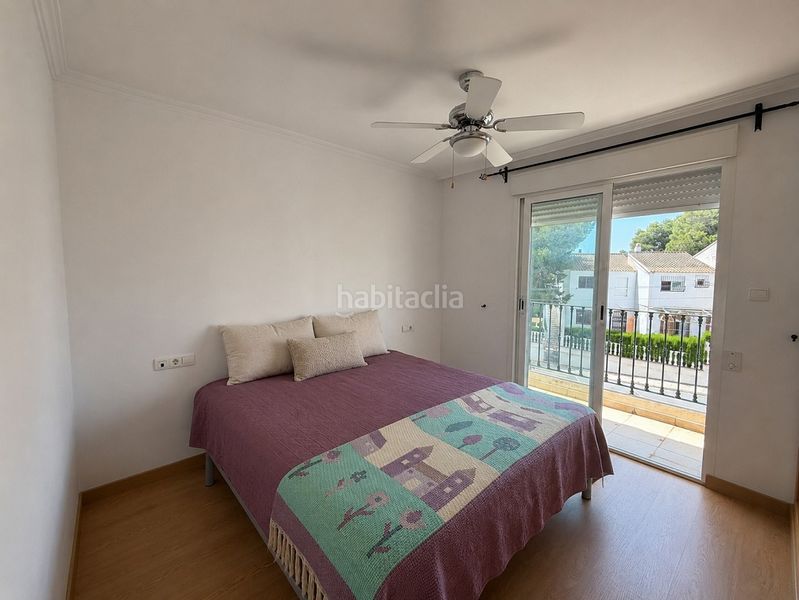 Foto fc4a28b8-9a38-4515-9196-33d70e840d57. Casa adossada amb piscina a Panorama-Sierramar Santa Pola