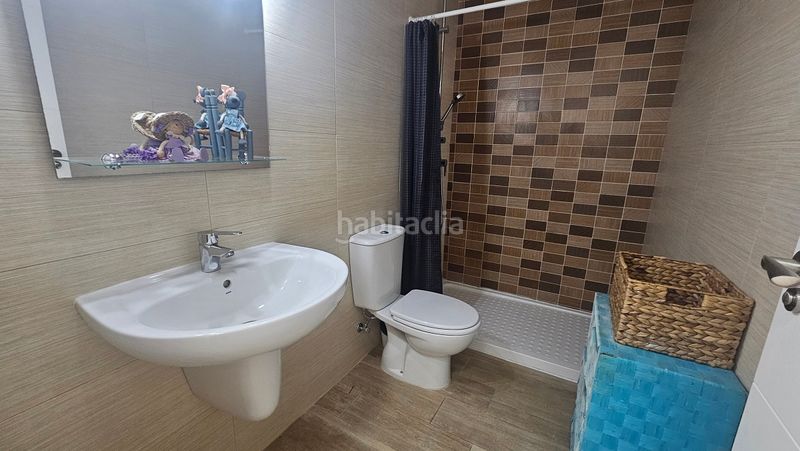Foto b10f51f9-8440-4740-95a0-c80bd42ece6b. Casa adossada amb piscina a Monte y Mar Santa Pola