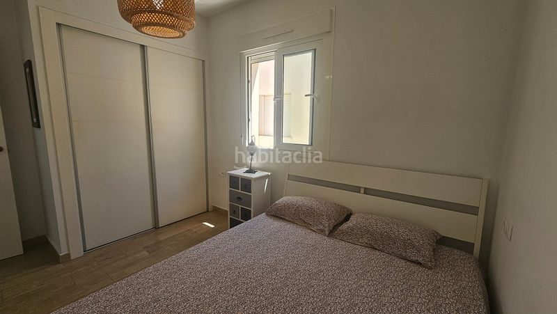 Foto f27a10f7-b8a2-4830-bafd-5990c3f50b0b. Casa adossada amb piscina a Monte y Mar Santa Pola