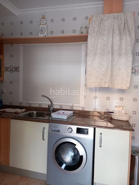 Foto f92541b3-c6f6-40c7-b8be-5e9d406f9cb7. Casa adossada a calas Santa Pola este Santa Pola