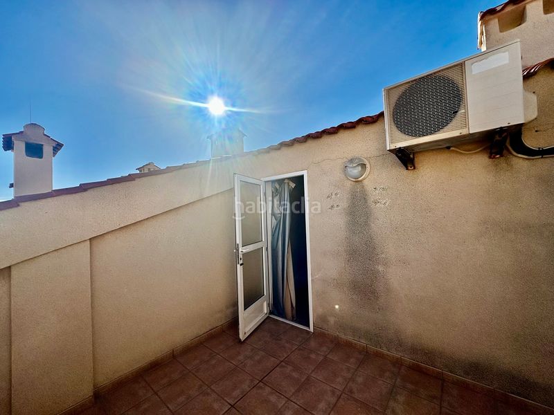 Foto 637f701f-de06-4d8b-892f-768029563932. Casa adossada amb xemeneia aparcament piscina a Monte y Mar Santa Pola