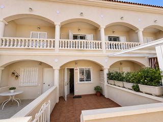 Casa adossada a Calle Canarias