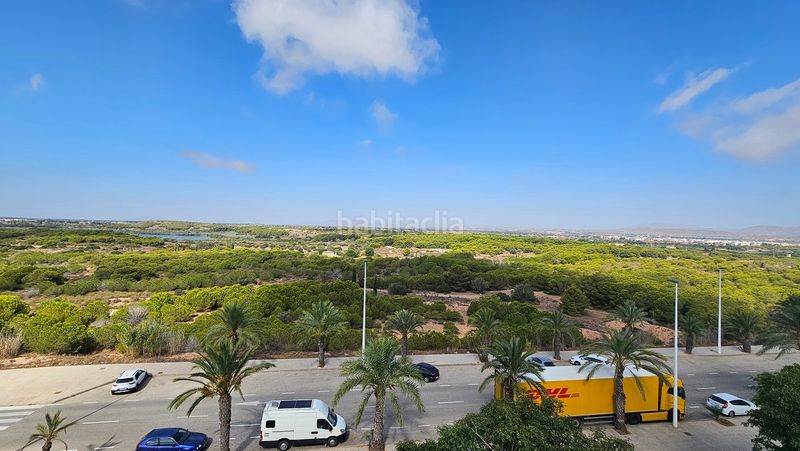 Foto 0441e886-ed7d-433b-9a0b-51c2f039b7c8. Apartment in carrer toledo 10 in Los Arenales del Sol Elche / Elx