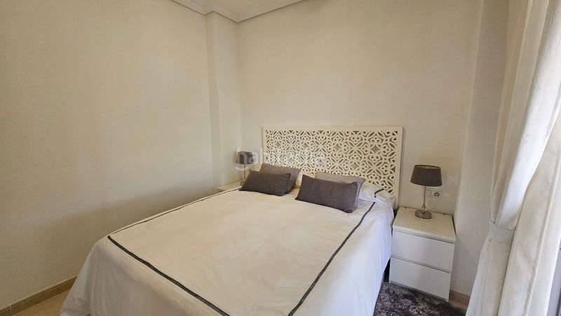 Foto 9510d3e3-c39b-467a-af01-4cfbea71d404. Apartment in carrer toledo 10 in Los Arenales del Sol Elche / Elx
