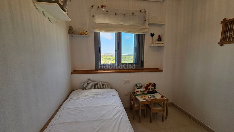 Foto e4cdad15-abc5-49b2-8f6f-998d192f0c14. Apartment in carrer toledo 10 in Los Arenales del Sol Elche / Elx