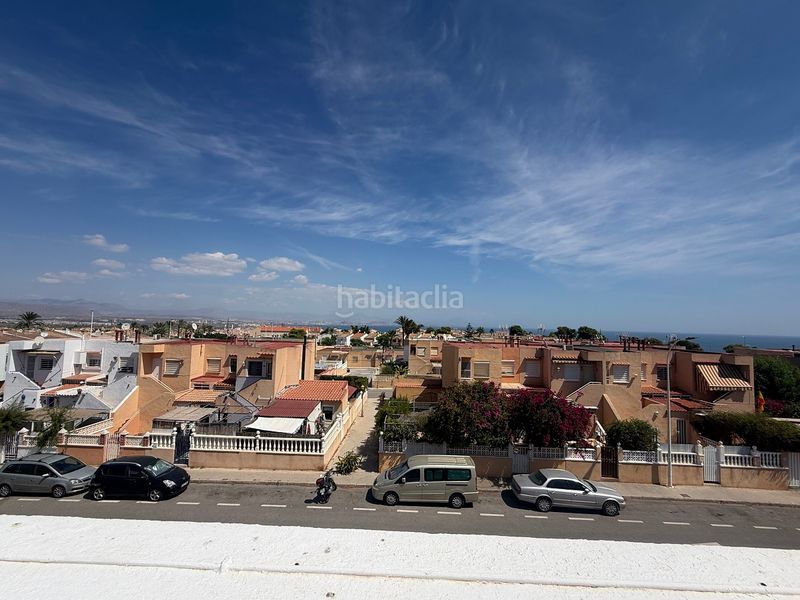 Foto 20929c6a-64f5-4b35-afdf-76dbc2fefb2a. Casa adossada amb piscina a Gran Vista-Olivo de Oro Santa Pola