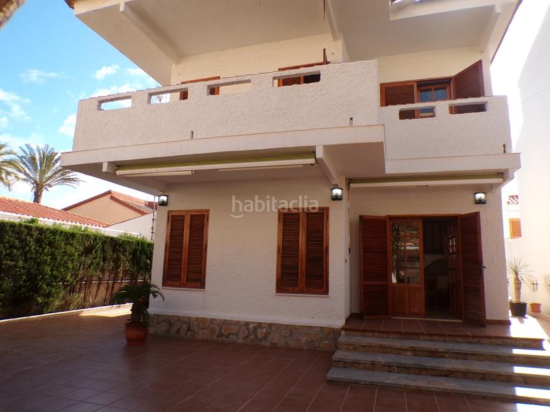 Foto b47d245a-121a-4a8d-b067-fdf2e36d05b2. Chalet dans calle antonio aguado 39 dans Torre de la Horadada Pilar de la Horadada