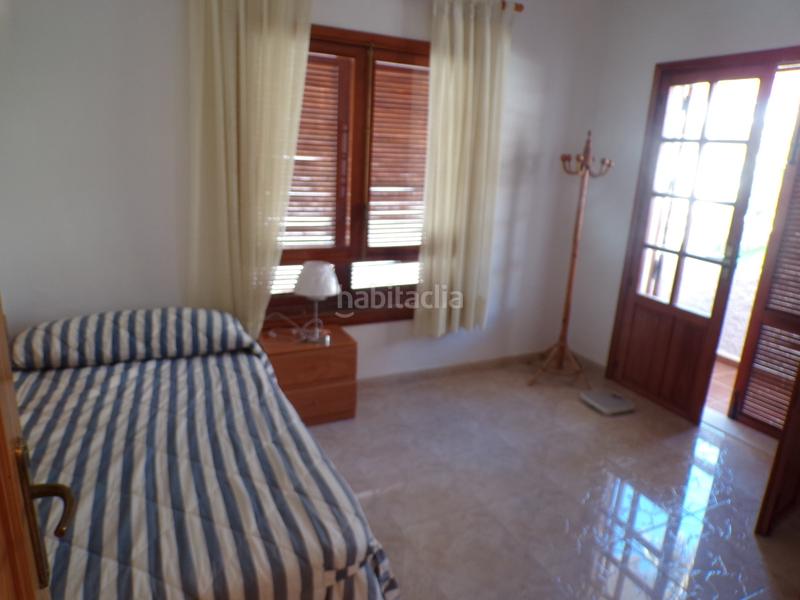 Foto bc97d45b-b043-4bd6-a438-b2a122e8742a. Chalet dans calle antonio aguado 39 dans Torre de la Horadada Pilar de la Horadada