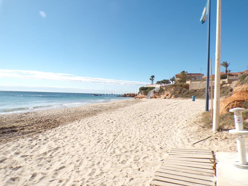 Foto 93dbaa00-c0d0-4158-bf3c-a8fc6aabc06f. Xalet a calle antonio aguado 39 a Torre de la Horadada Pilar de la Horadada