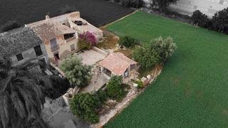Masia a Llano de Brujas. Cortijo en venta en la huerta de murcia