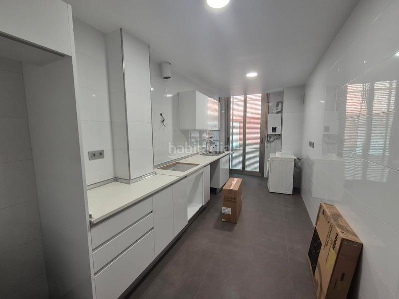 Foto d986c090-e259-4581-957e-765dd4583b48. Alquiler piso en Alcantarilla