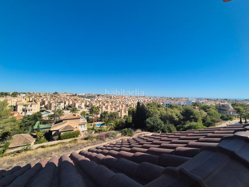 Foto 6d8ba168-0b6c-4872-b336-1f0895c4a8cb. Chalet in calle sierra nevada 11 in Villamartín-Las Filipinas Orihuela