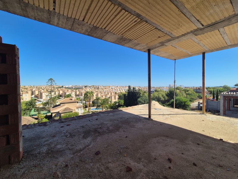 Foto a5537030-48e4-483a-9771-7ed73b604e9b. Xalet a calle sierra nevada 11 a Villamartín-Las Filipinas Orihuela
