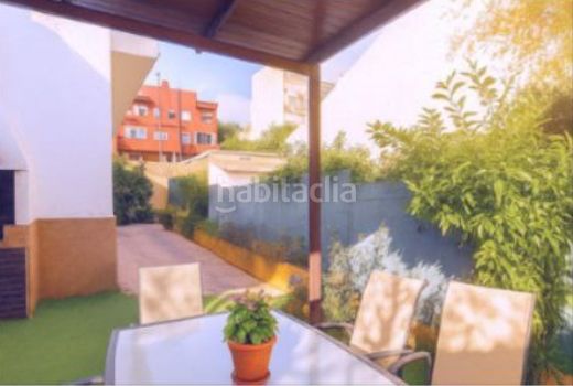 Foto 561f64ba-abe9-47b3-9b92-7eb7950394ee. Xalet amb xemeneia calefacció aparcament a Archena