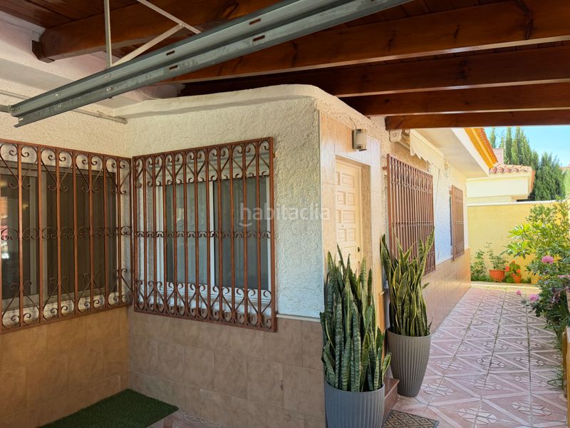 Foto 6e8f8c0c-b046-4745-8f3a-0b14b2daf1bf. Xalet amb xemeneia aparcament a Archena