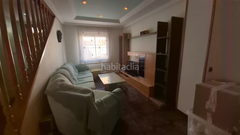 Foto d5735fc3-0c5d-47fd-96d7-ac5c0ce1c7ef. Casa adossada a Alcantarilla