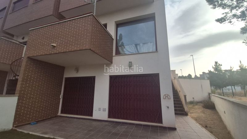 Foto af1b9bb1-13ff-4ab6-a9f1-dc47b405ae30. Casa aparellada amb aparcament piscina a Sangonera la Verde Murcia