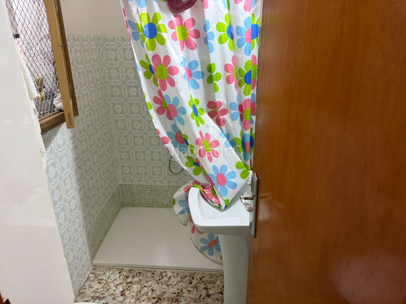 Foto 599e2c5e-03f0-48c5-8894-02e263bb8197. Casa adossada amb xemeneia a Pliego