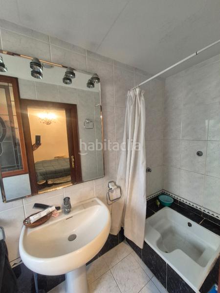 Foto 3f44331c-bb3d-44c8-91b9-172d6be8278c. Piso buen piso en Torrefiel,85 m2, 3 dormitorios,1 año y 1 aseo,semirreformado, ,4º sin ascensor en Valencia