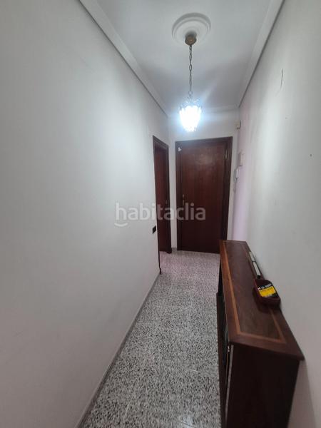 Foto 9c2ac2dd-7e6c-4a1c-be2b-cb74f7595f0a. Piso buen piso en Torrefiel,85 m2, 3 dormitorios,1 año y 1 aseo,semirreformado, ,4º sin ascensor en Valencia