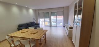 Rent Flat in Carrer major 24. Precioso piso seminuevo,muebles nuevo,3 habitaciones dobles,sl l
