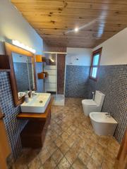 Lloguer Pis  Carrer de guzmán el bueno 2. Muy buen piso cerca de las universidades,2 habitaciones,cocina o