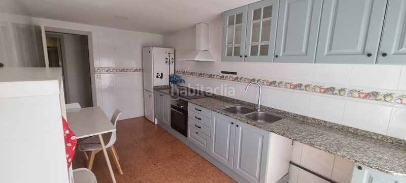 Foto 212ebcca-80ba-4f0d-bfc4-ffb0b7f95d56. Pis a Vinalesa