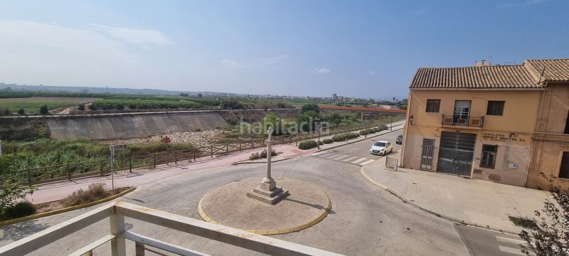 Foto d2085ade-29b3-48a7-8ca6-673810d3b6ae. Pis a Vinalesa