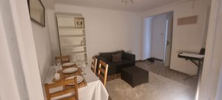 Appartement  Carrer de sant miquel 3. Bonito piso reformado en buena zona, servicios y cerca de la uni