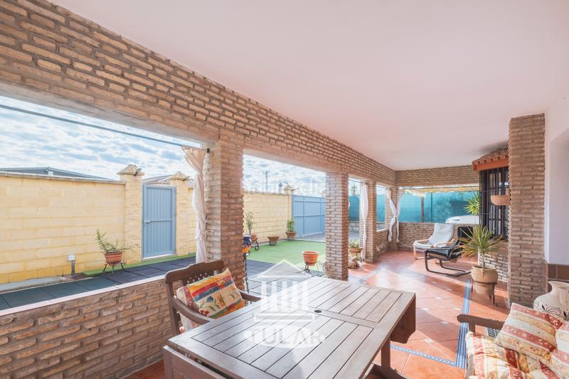 Foto 7ff3fb66-c477-410b-87a4-b6927f32c65b. Chalet con camino parcheggio piscina in Centro Puerto de Santa María (El)