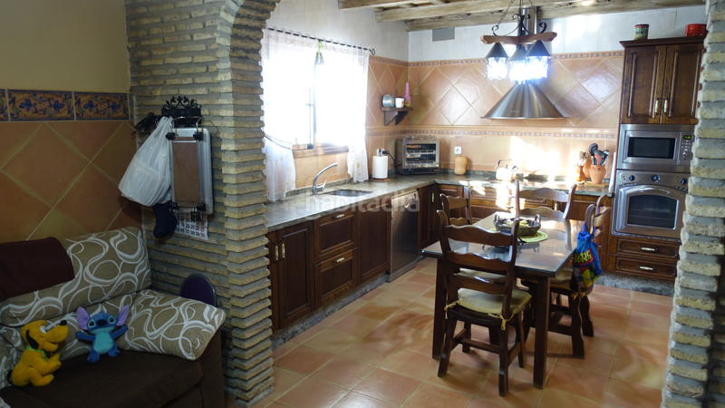 Foto aafce439-b8c0-40c2-8709-318616e3f08a. Chalet con camino parcheggio piscina in Centro Puerto de Santa María (El)