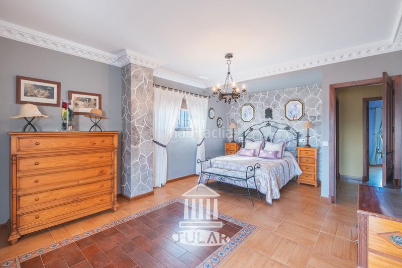 Foto ad531c40-da85-4780-bcd9-ce7708158daf. Chalet con camino parcheggio piscina in Centro Puerto de Santa María (El)