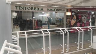 Traspàs Local Comercial a Calle comunidad de madrid 37. Hual home traspasa tintoreria en el burgo centro de las rozas