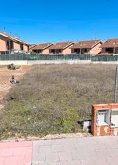 Terreno residencial en Calle Torrecilla 15