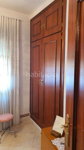 Foto 73873e64-345b-4d80-9213-77abd6c4b777. Casa amb xemeneia calefacció aparcament a Lucillos