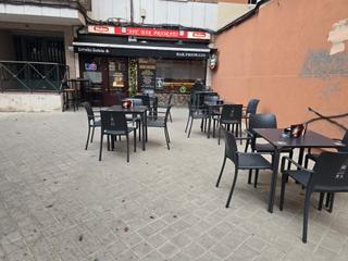 Location Local commercial à Calle del priorato 37. Precioso local se alquila en zarzaquemada