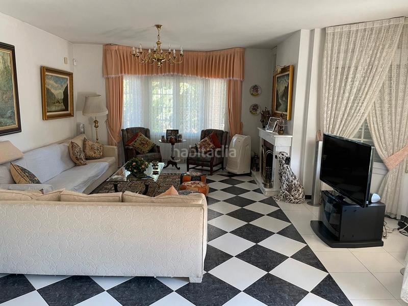 Foto 02b490de-5437-4ea5-8130-bfa1c00e17d7. Casa amb xemeneia calefacció aparcament piscina a Torrelodones