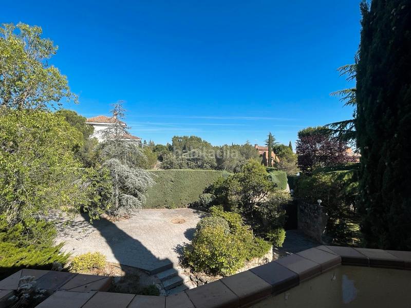 Foto 6fcf1673-068f-491e-b5a5-40bb4b36b7b6. Casa amb xemeneia calefacció aparcament piscina a Torrelodones