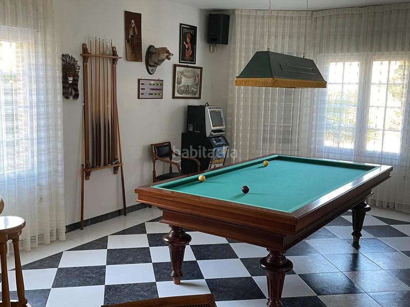 Foto 8d8d33fc-78a2-46ec-84ca-21b48803bba2. Casa amb xemeneia calefacció aparcament piscina a Torrelodones